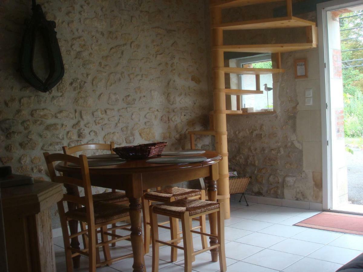 Chambres D'Hotes Le Clos De La Touche Cheillé Esterno foto